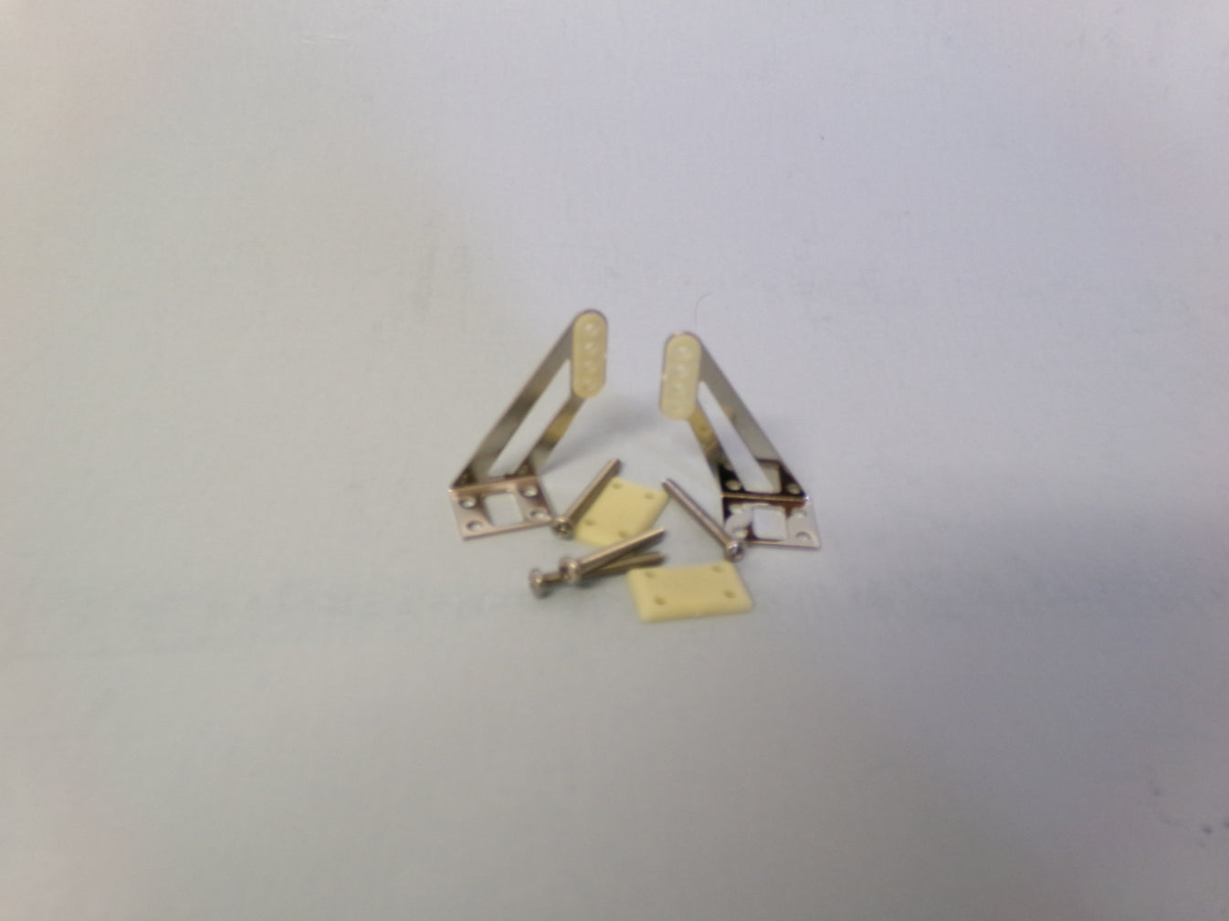 1 1/8" Steel Control Horn (pair)
