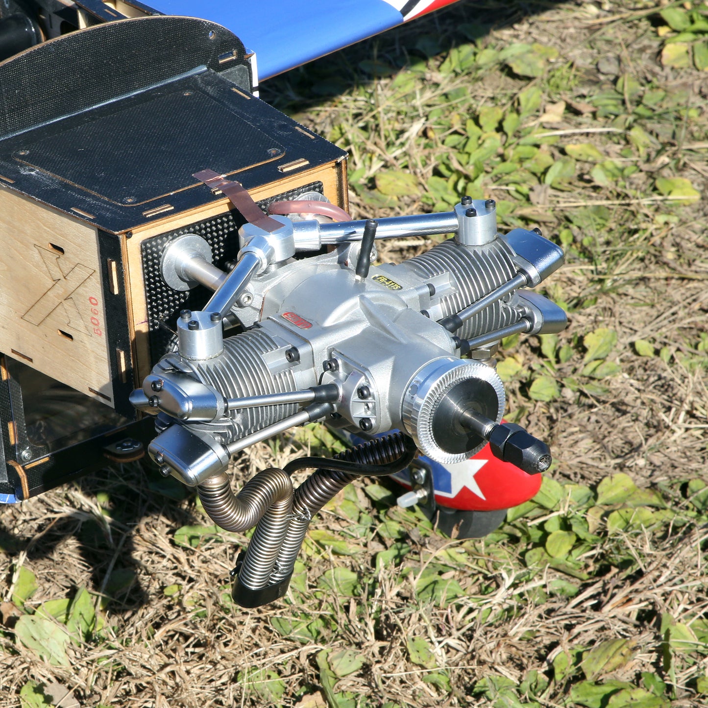 Saito FG-41TS Four-Stroke Petrol Engine