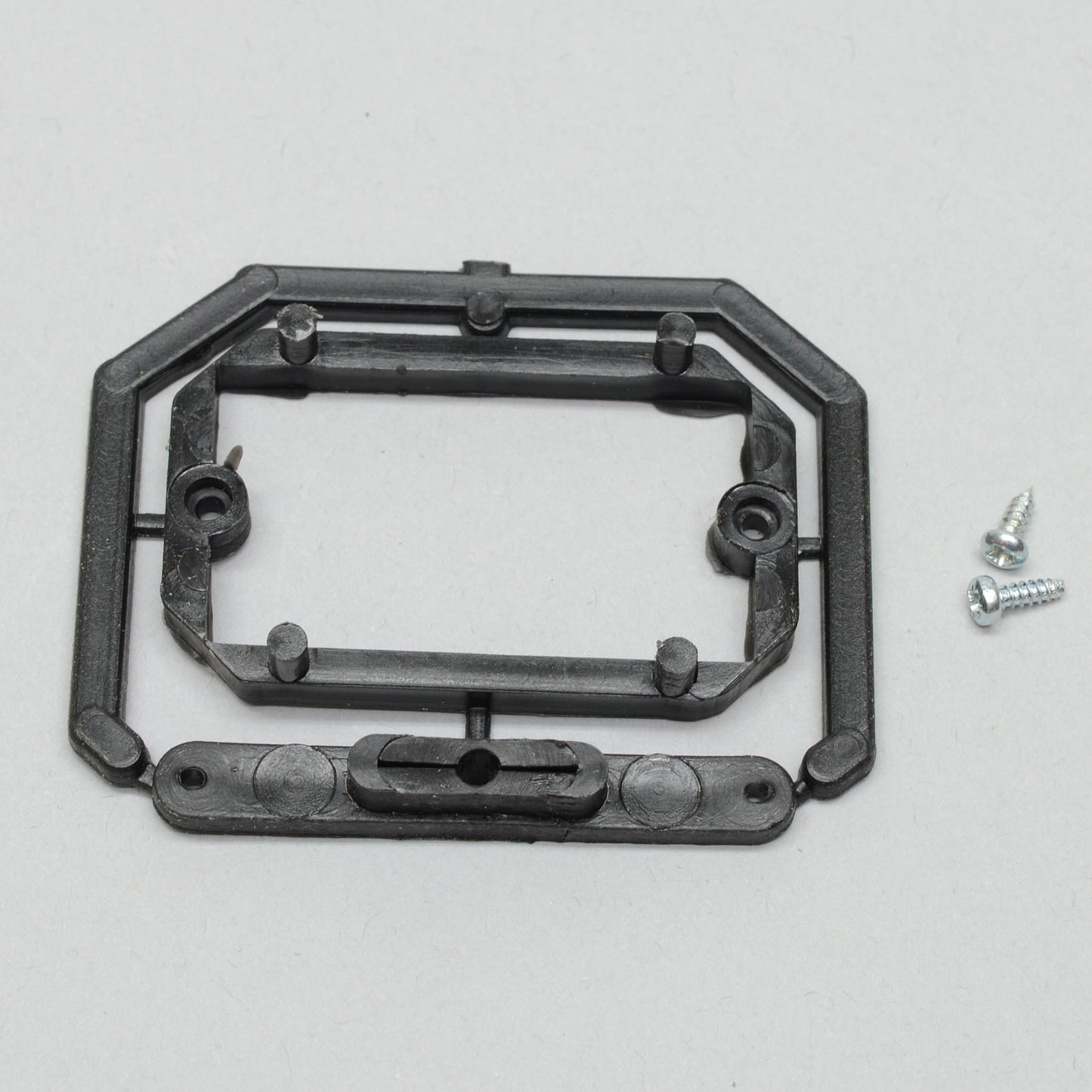Hinge slitting jig inc Screws