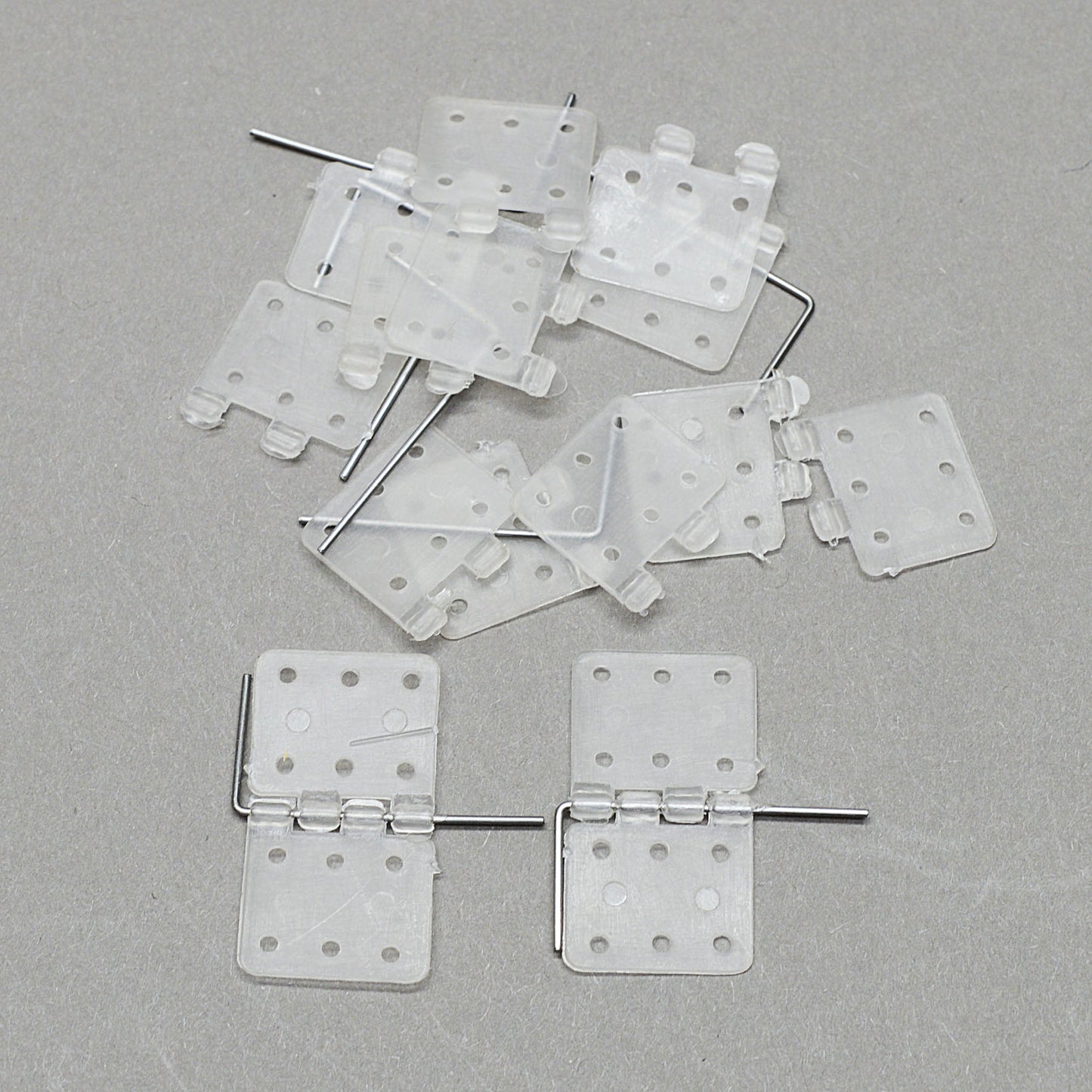 Small Pinned Hinges Non Assembled 8 per Pkt